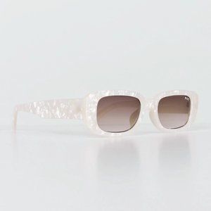 Princess Polly Pearl White Sunglasses